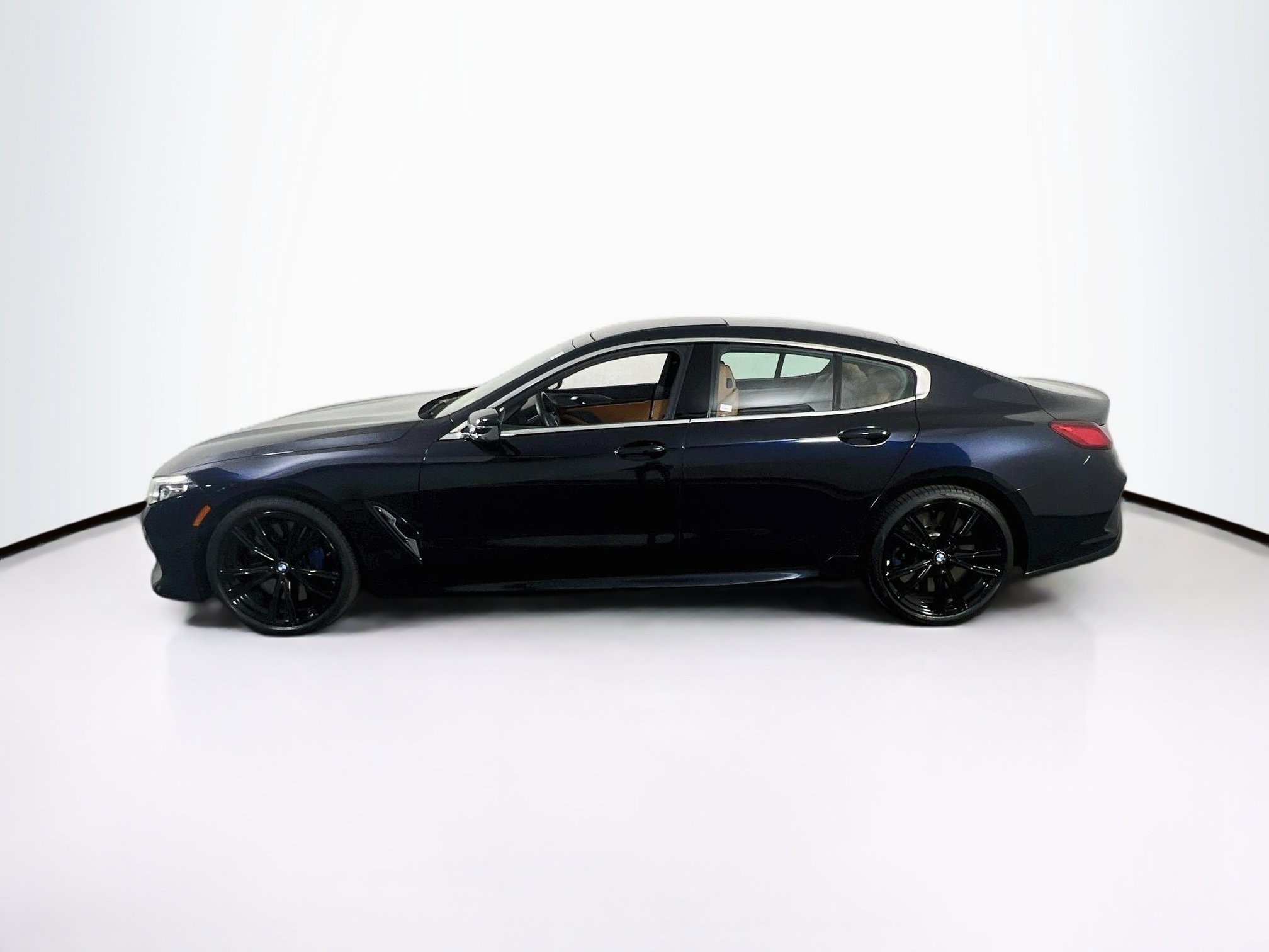 Used 2022 BMW M850i Gran Coupe xDrive w/ Driving Assistance Package AWD/4WD image 8