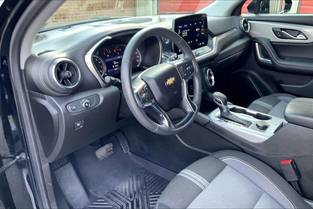 Used 2023 Chevrolet Blazer LT image 13