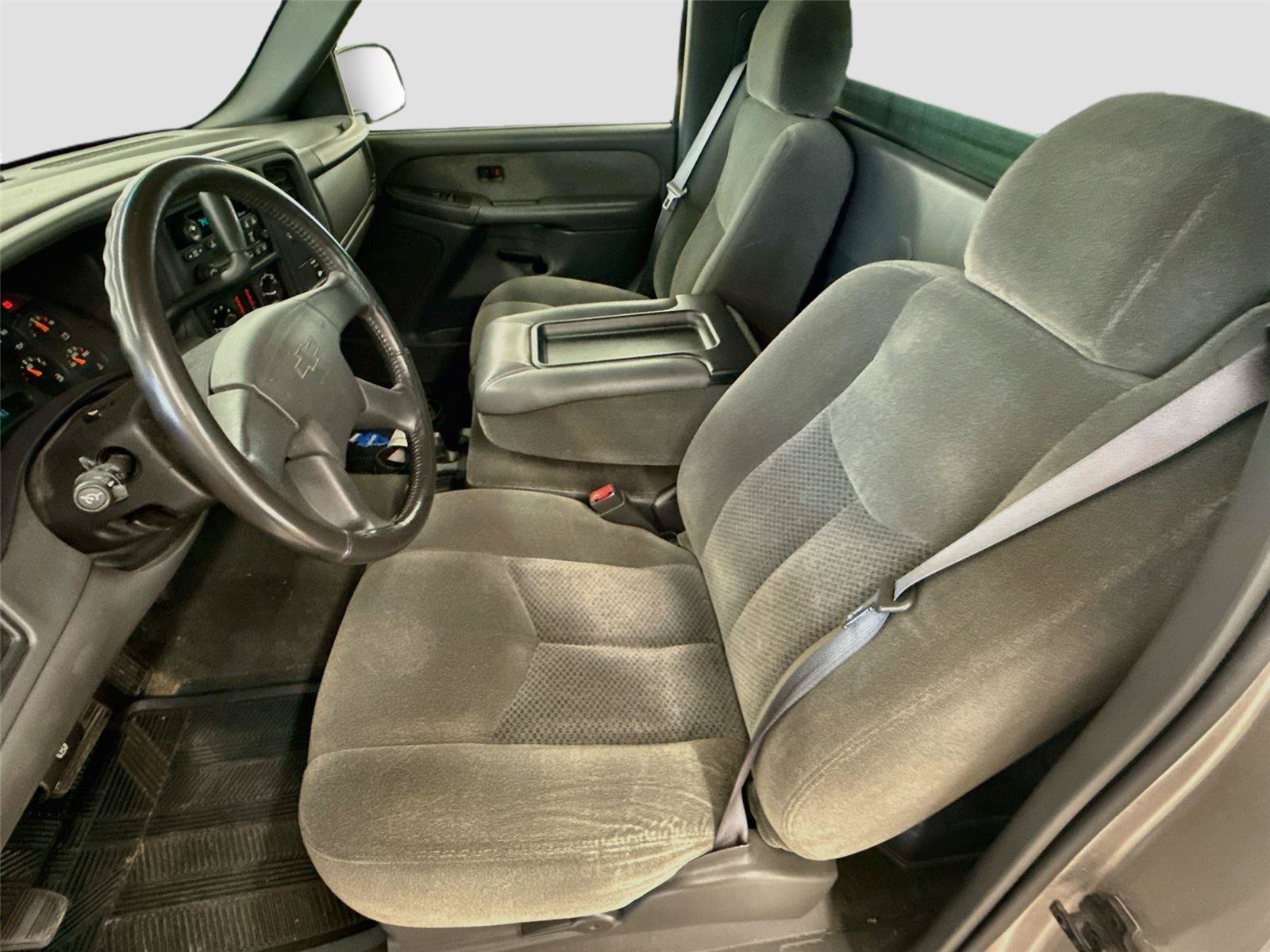 Used 2003 Chevrolet Silverado 1500 LS RWD image 5