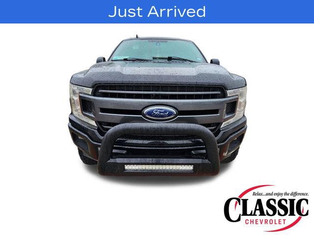 Used 2018 Ford F150 XLT w/ Equipment Group 302A Luxury AWD/4WD image 3