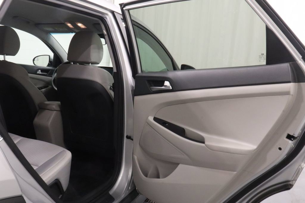 Used 2021 Hyundai Tucson SE FWD image 15
