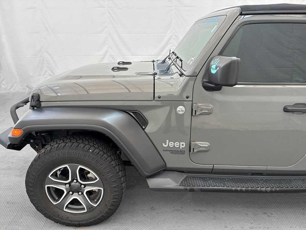 Used 2020 Jeep Wrangler Unlimited Sport S AWD/4WD image 3