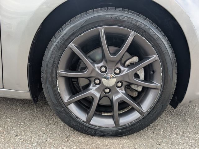Used 2015 Dodge Dart SXT image 24