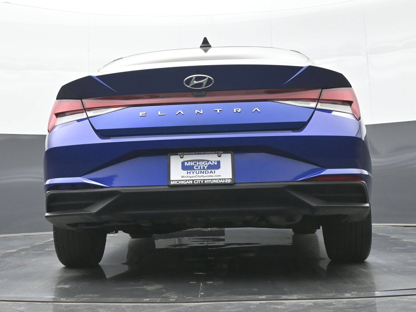 Used 2023 Hyundai Elantra SEL w/ Convenience Package FWD image 38