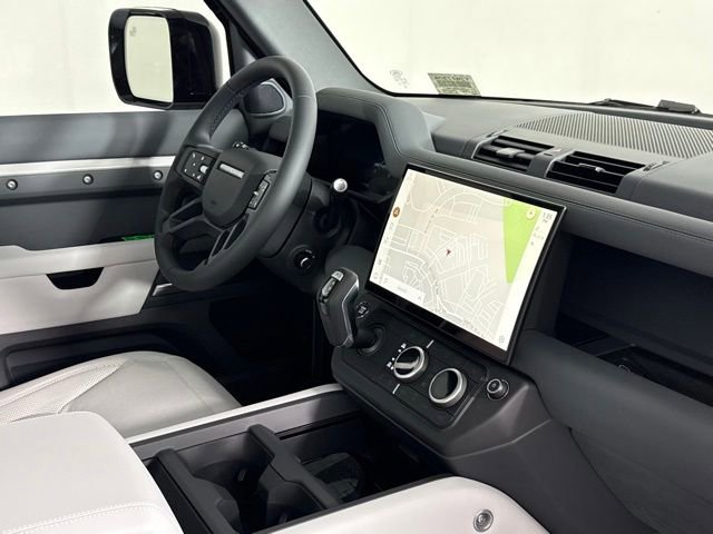 New 2026 Land Rover Defender 110 X-Dynamic SE AWD/4WD image 33
