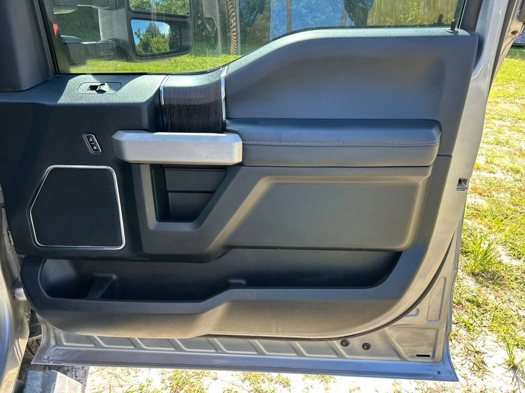 Used 2021 Ford F250 Lariat w/ Lariat Ultimate Package AWD/4WD image 36