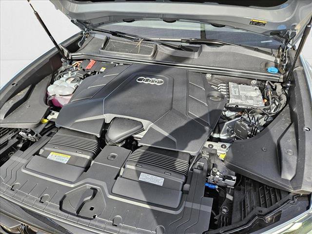 New 2025 Audi Q8 Premium w/ Black Optic Package image 16