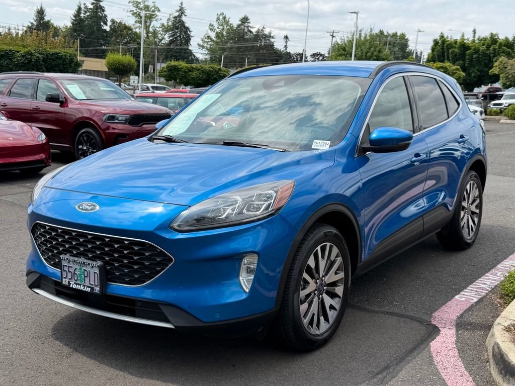 Used 2020 Ford Escape Titanium AWD/4WD image 4
