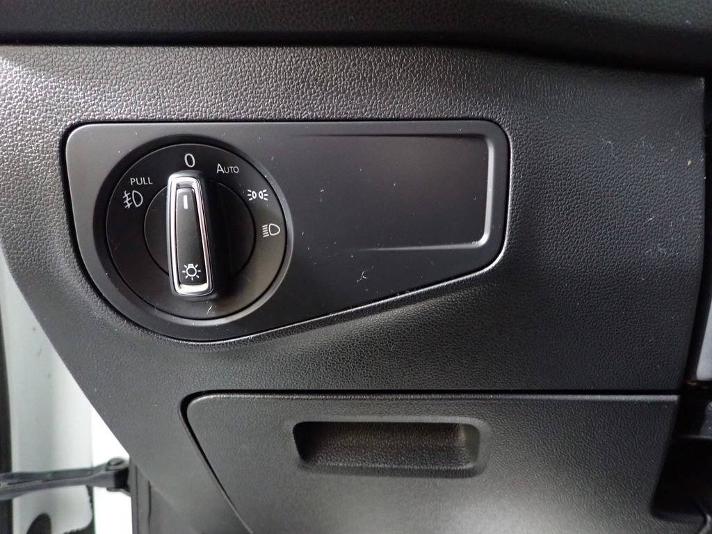 Used 2021 Volkswagen Tiguan SE R-Line AWD/4WD image 25