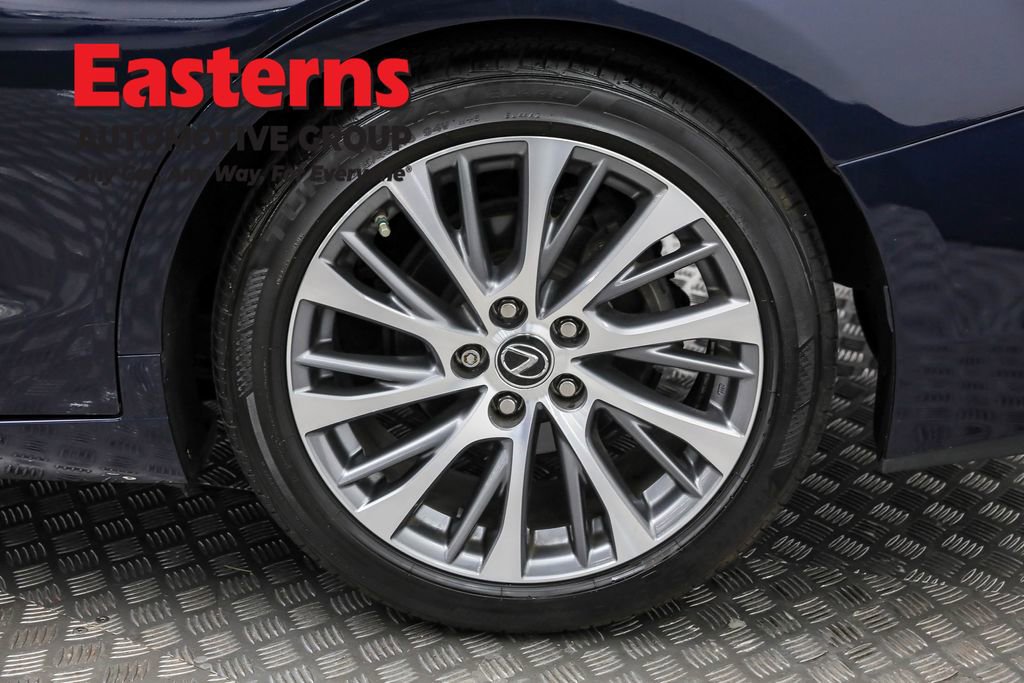 Used 2019 Lexus ES 350 w/ Premium Package image 30