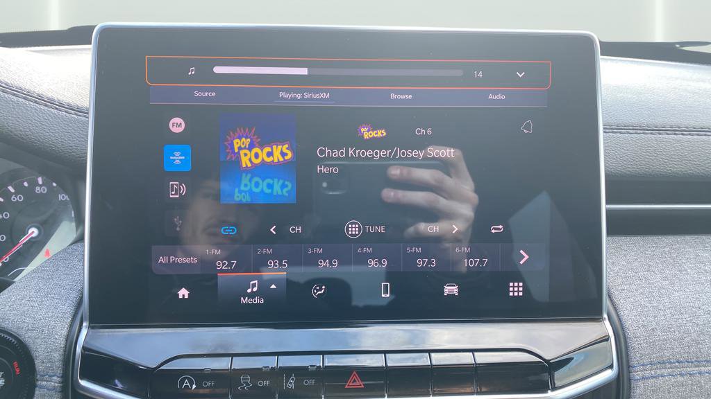 Used 2024 Jeep Compass Latitude image 26