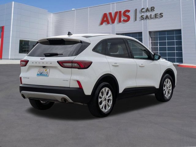 Used 2025 Ford Escape Active AWD/4WD image 6