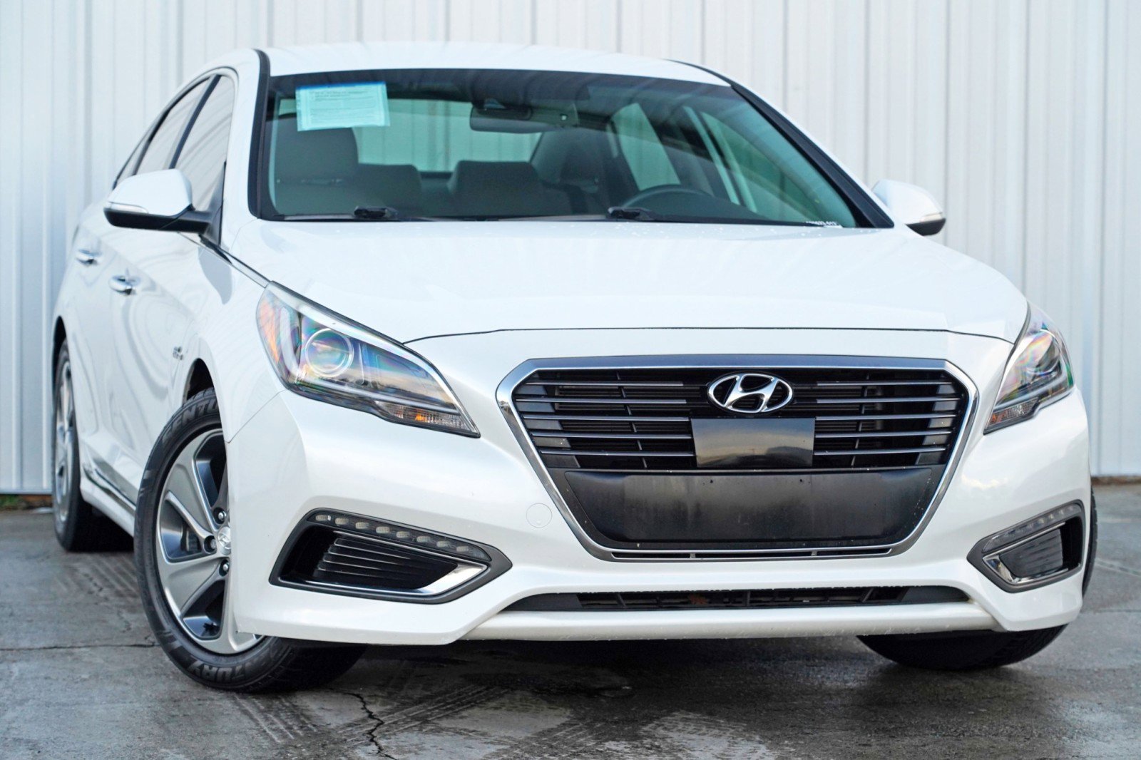 Used 2016 Hyundai Sonata Limited image 2