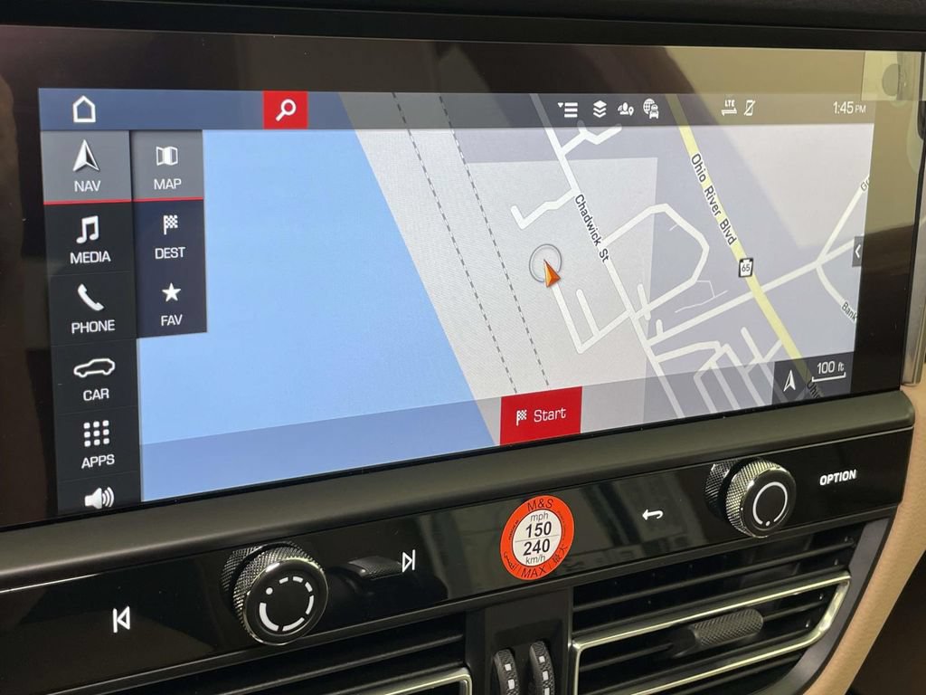 New 2026 Porsche Macan AWD/4WD image 30