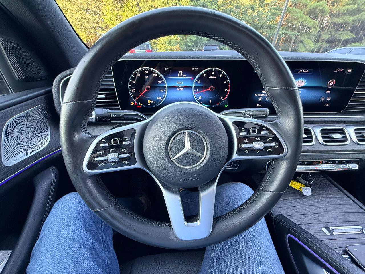 Used 2021 Mercedes-Benz GLE 350 w/ AMG Line Exterior image 17