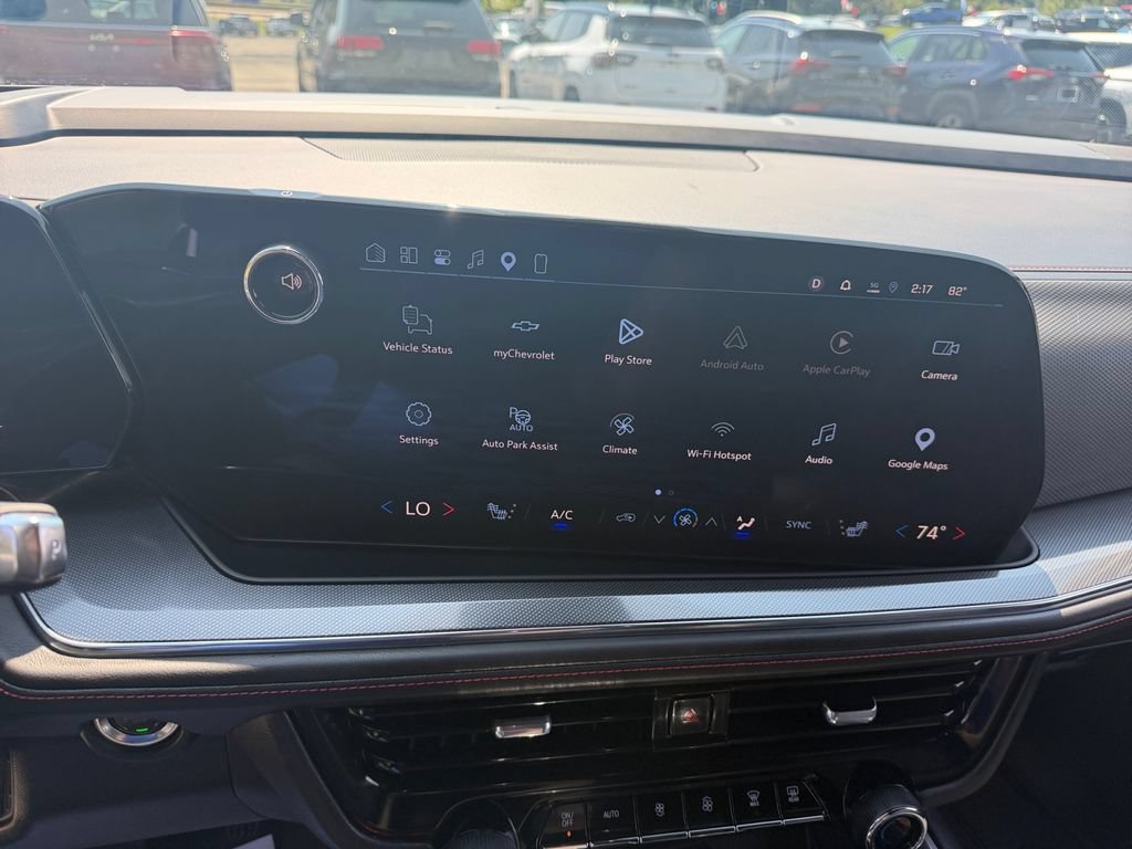 Used 2025 Chevrolet Suburban RST w/ Comfort Package AWD/4WD image 19