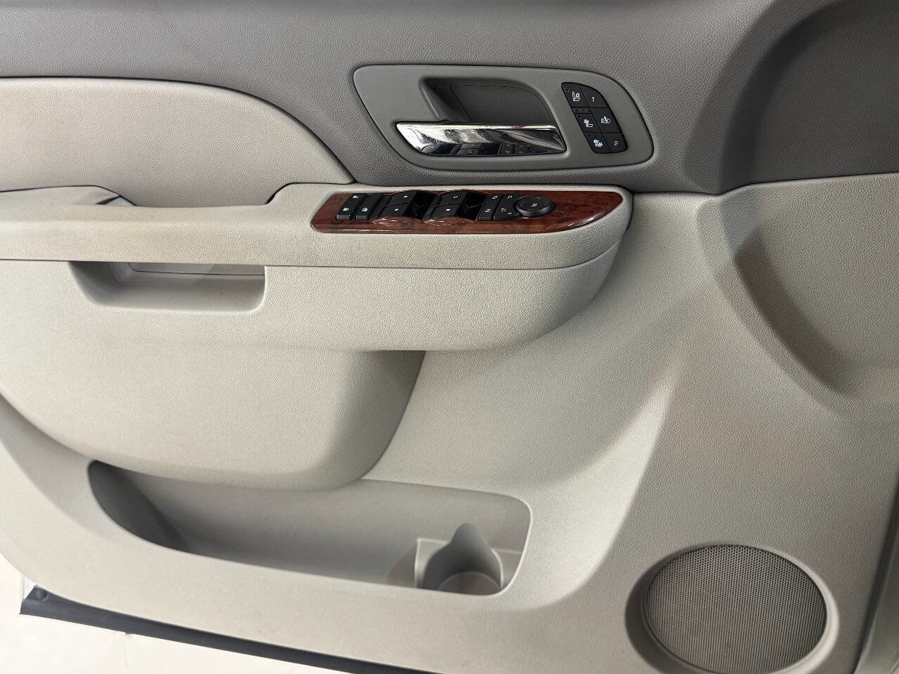 Used 2010 GMC Yukon SLT image 62