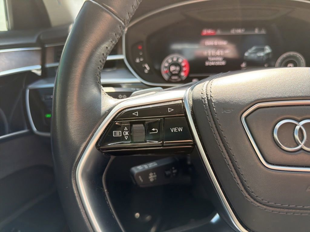 Used 2021 Audi A8 L 3.0T w/ Luxury Package image 25