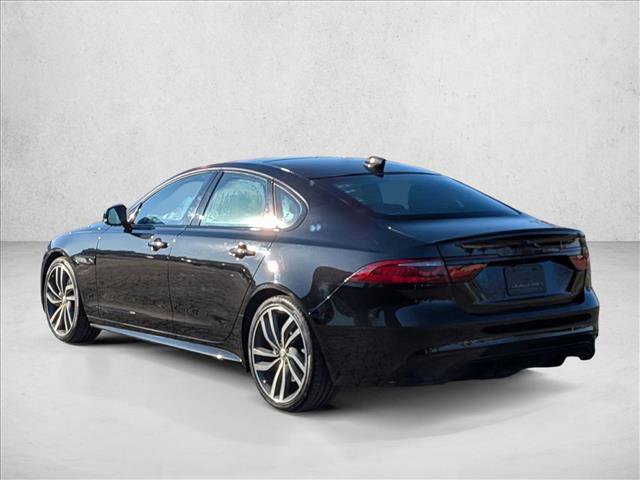 Used 2024 Jaguar XF R-Dynamic SE image 9