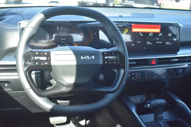 New 2026 Kia Sorento LX FWD image 18