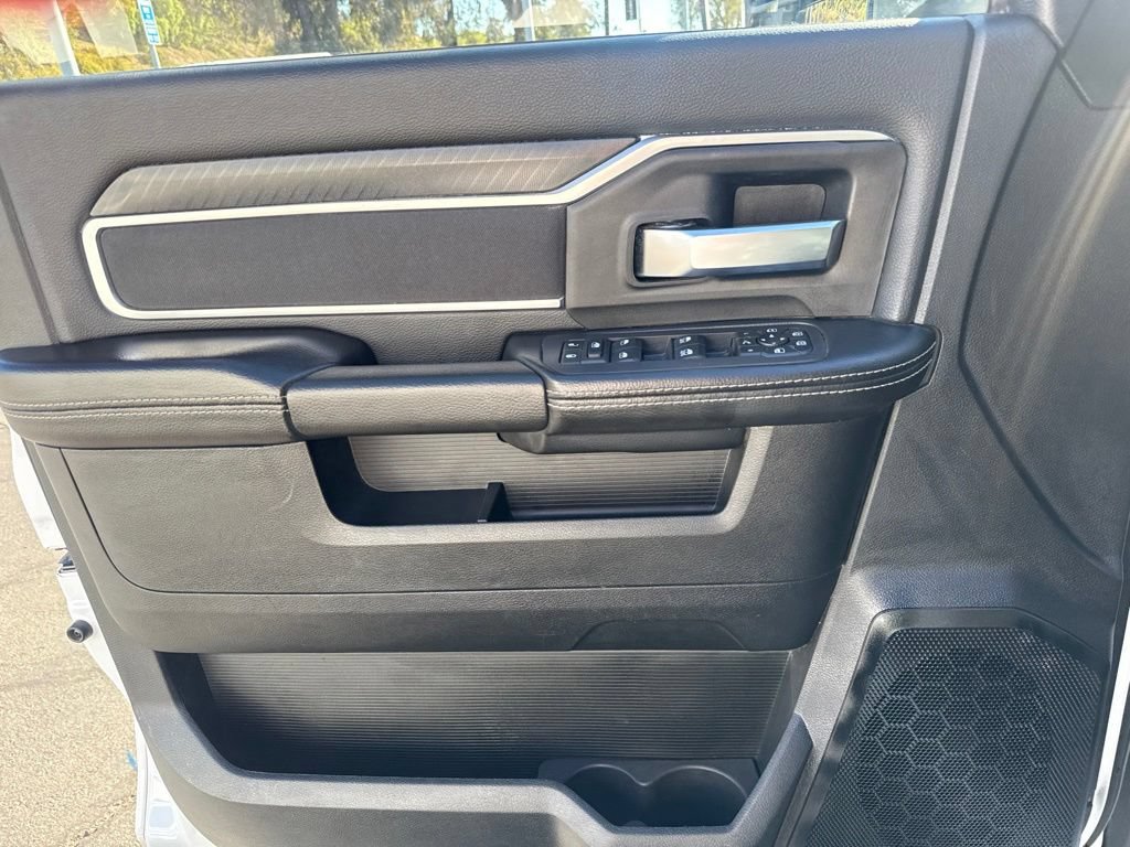 Certified 2025 RAM 2500 Big Horn AWD/4WD image 13