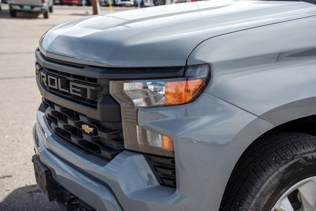 Used 2024 Chevrolet Silverado 1500 Custom image 15