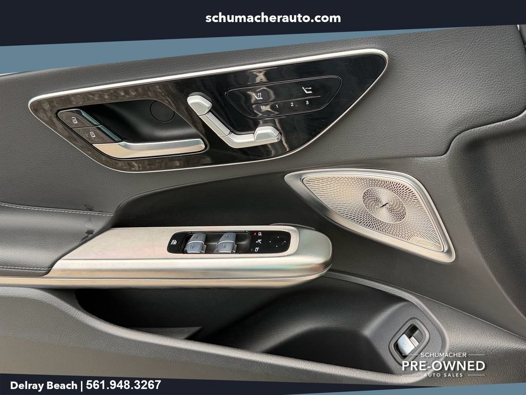 Used 2025 Mercedes-Benz CLE 300 4MATIC Cabriolet image 24