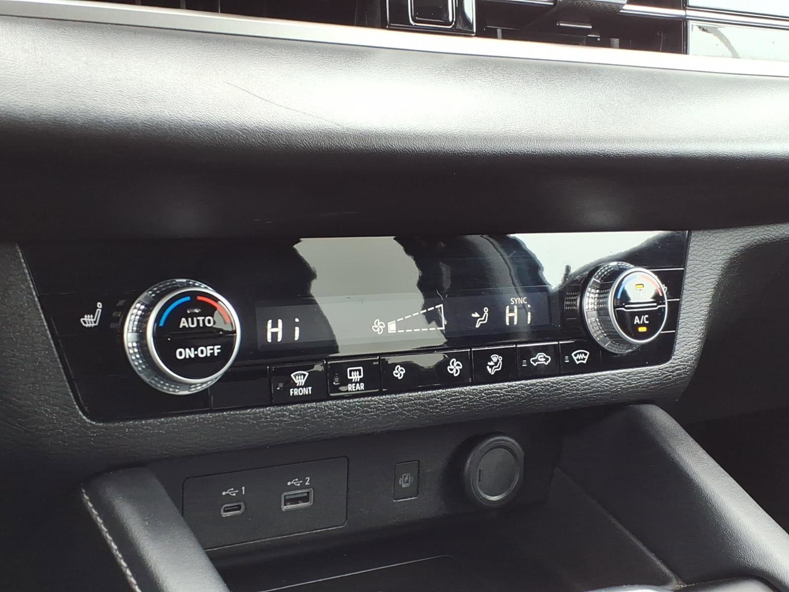 Used 2024 Mitsubishi Outlander SE image 21