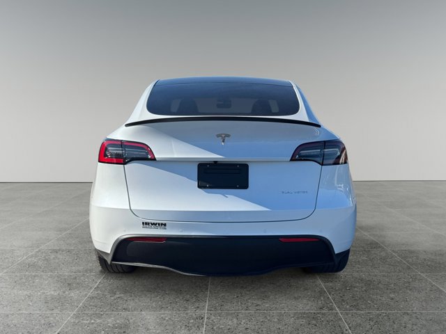 Used 2021 Tesla Model Y Long Range AWD/4WD image 4