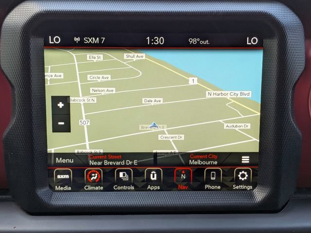 Used 2022 Jeep Wrangler Unlimited Rubicon w/ Steel Bumper Group AWD/4WD image 21