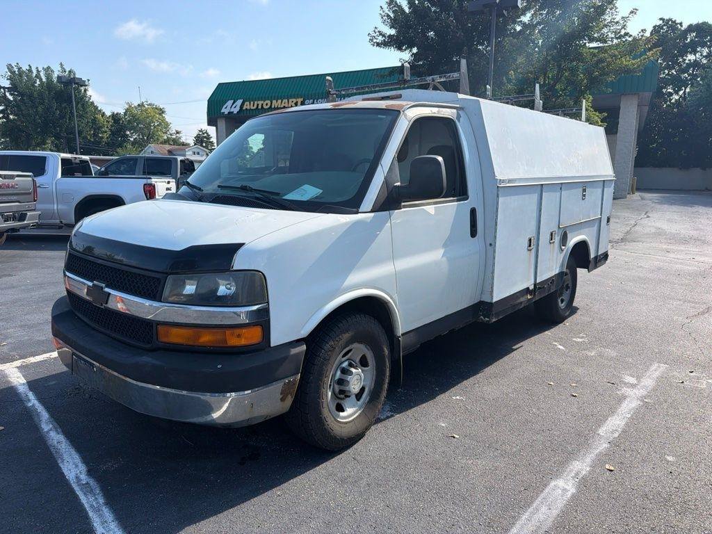 Used 2007 Chevrolet Express 3500 RWD image 3