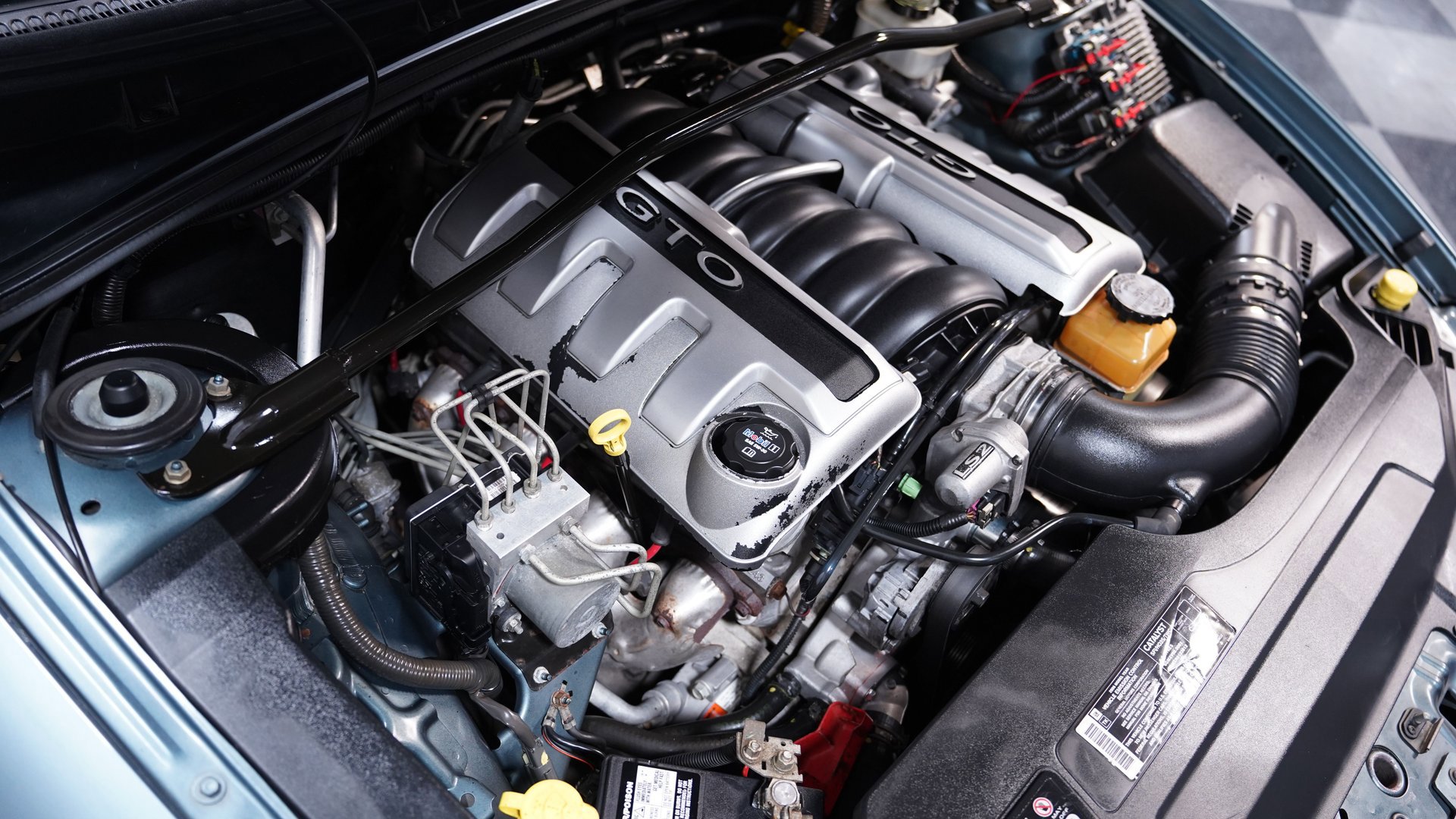 Used 2006 Pontiac GTO image 26