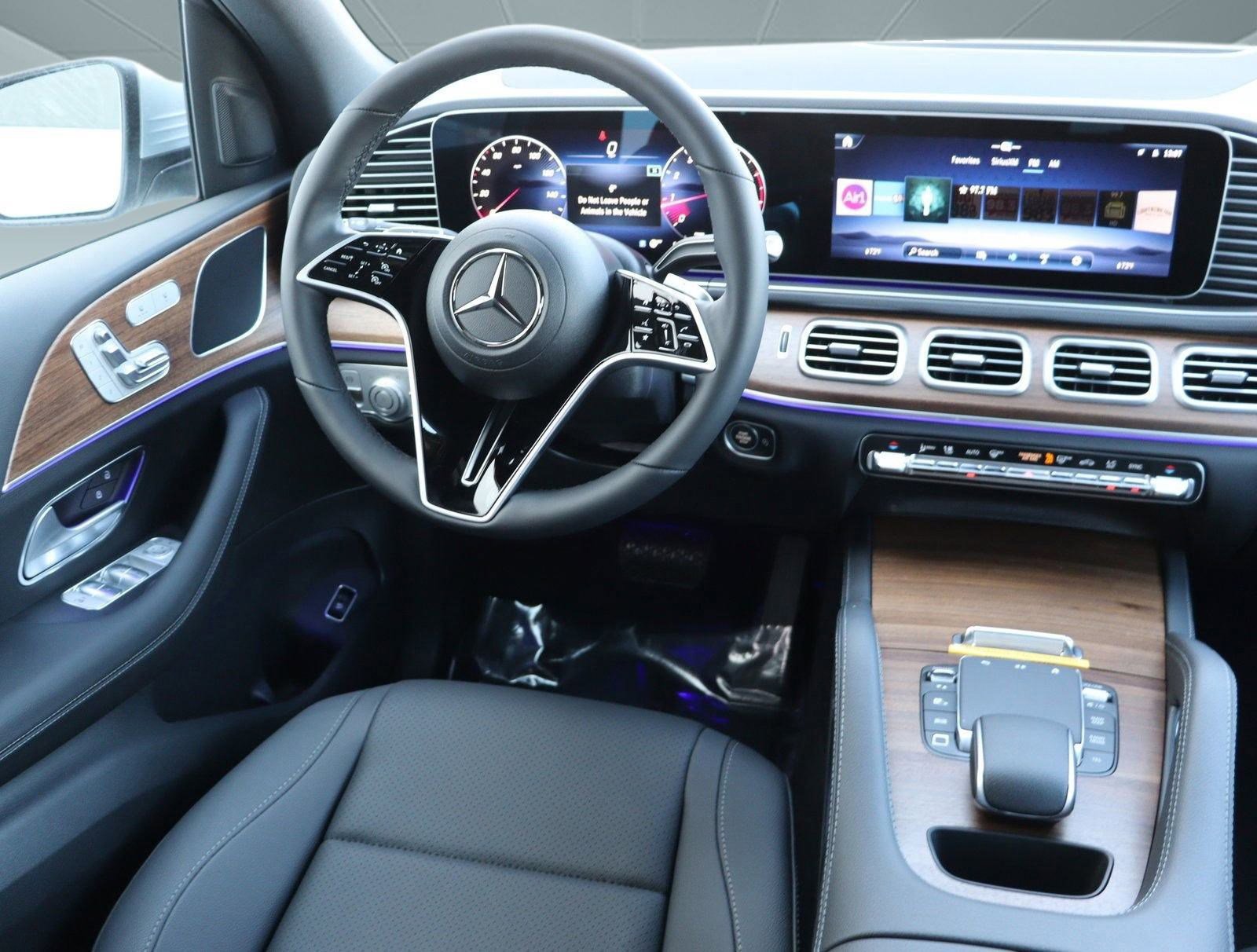 New 2025 Mercedes-Benz GLE 350 4MATIC image 2