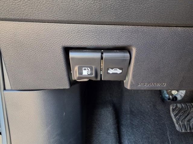 Used 2024 Nissan Kicks SV w/ Exterior Package FWD image 14