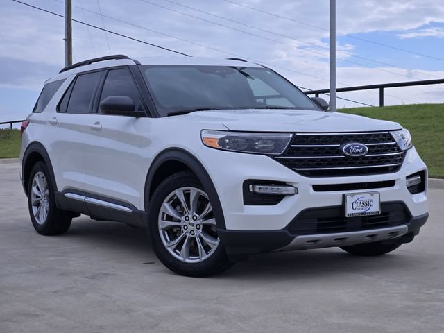 Used 2024 Ford Explorer XLT w/ Equipment Group 202A