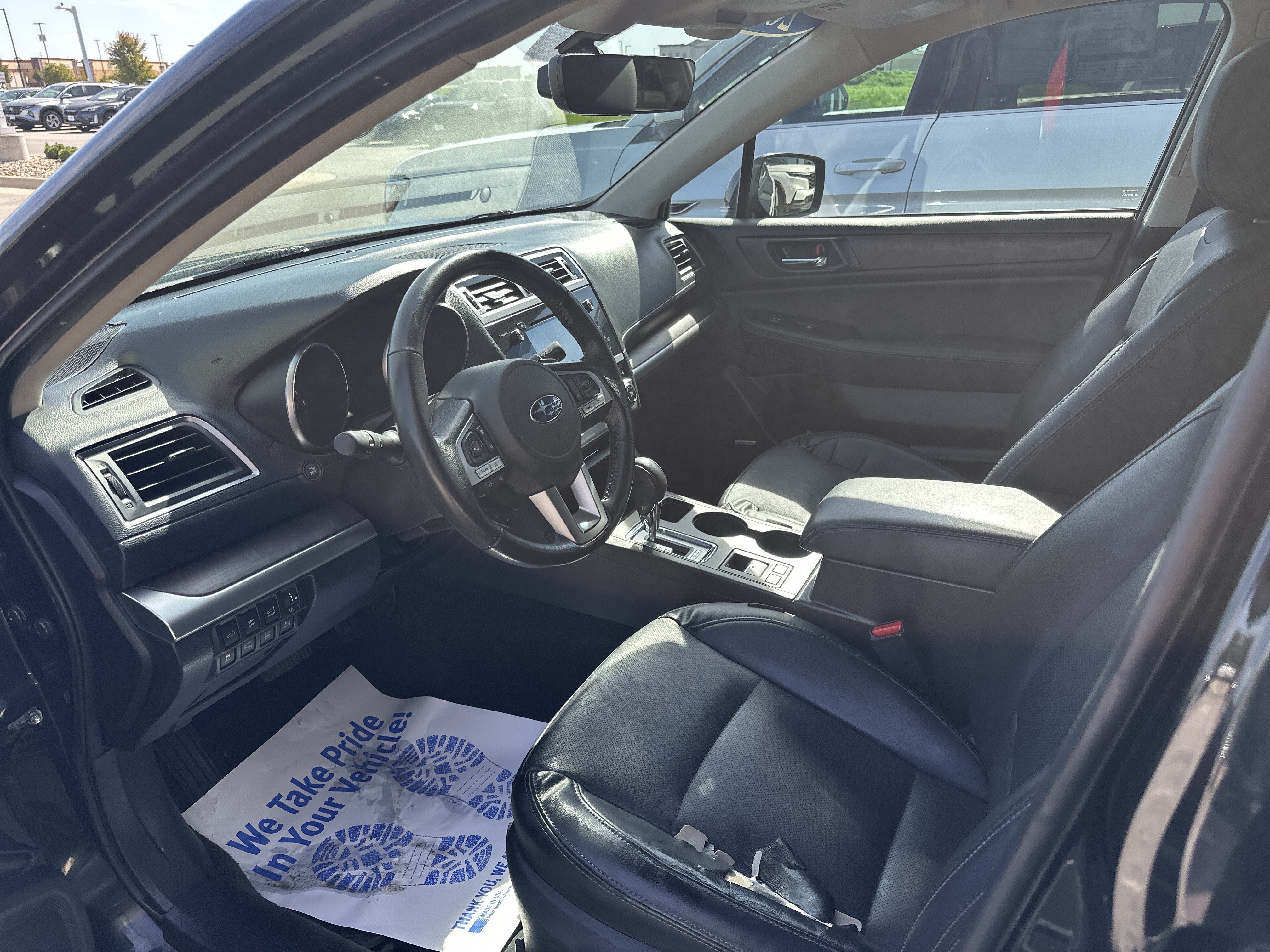 Used 2017 Subaru Outback 3.6R Limited AWD/4WD image 10