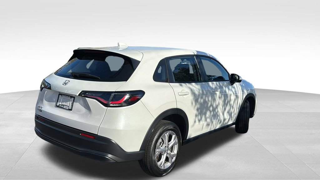 Certified 2025 Honda HR-V LX image 7