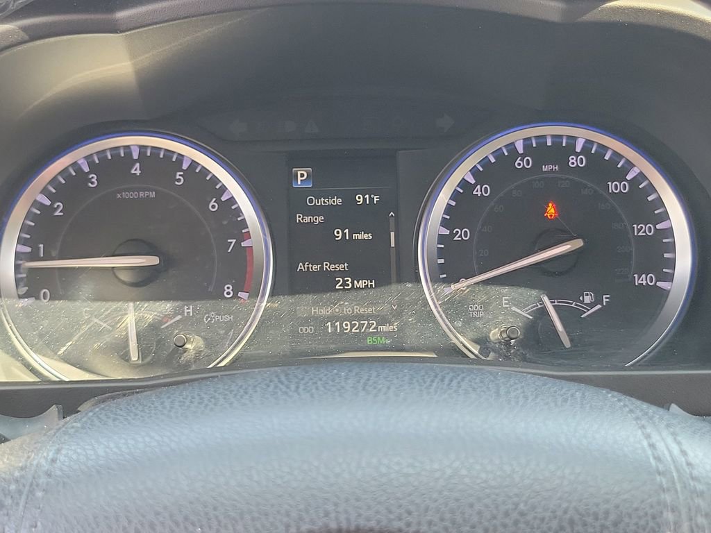 Used 2017 Toyota Highlander XLE FWD image 26