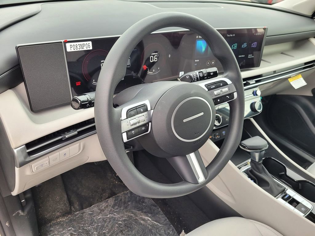 New 2026 Hyundai Tucson SEL image 7