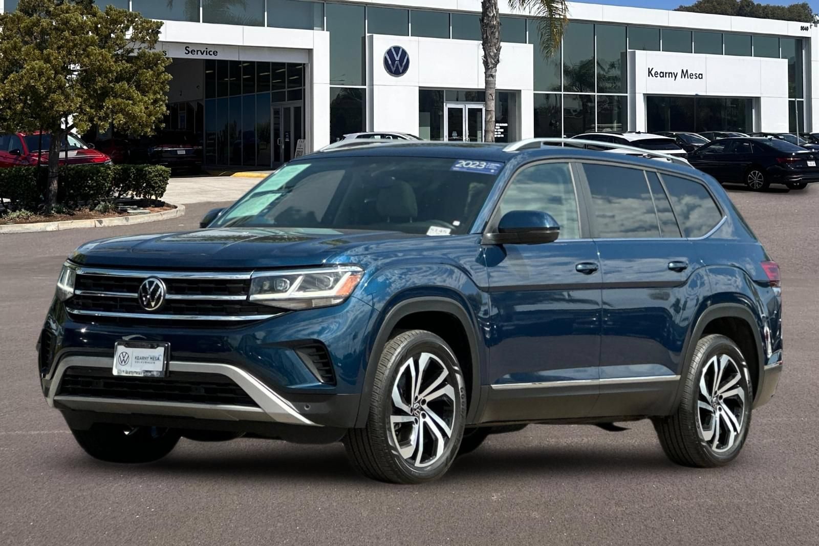 Used 2023 Volkswagen Atlas SEL AWD/4WD image 8