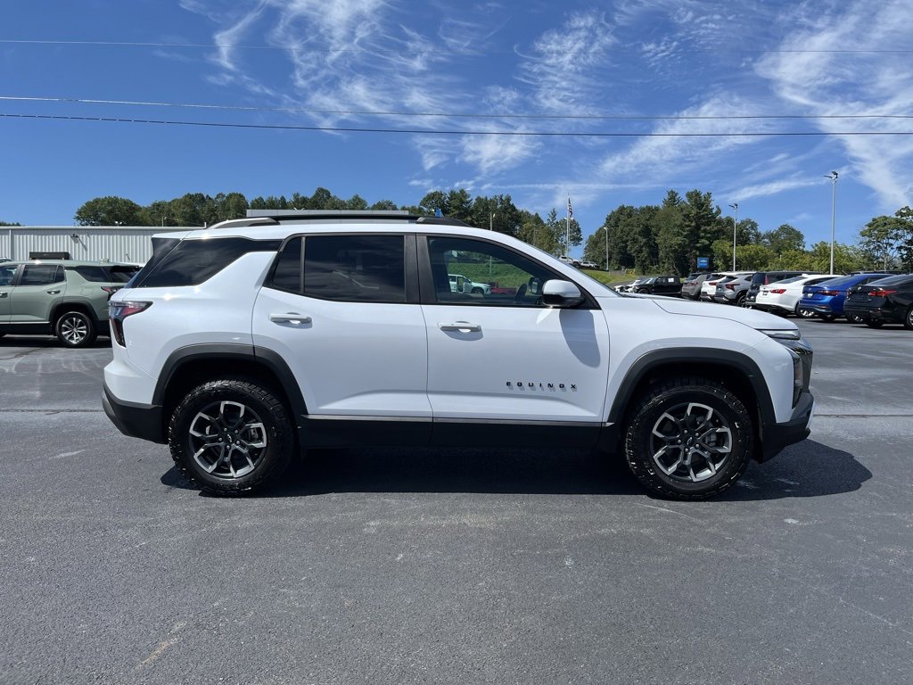 New 2026 Chevrolet Equinox ACTIV w/ Convenience Package III image 23