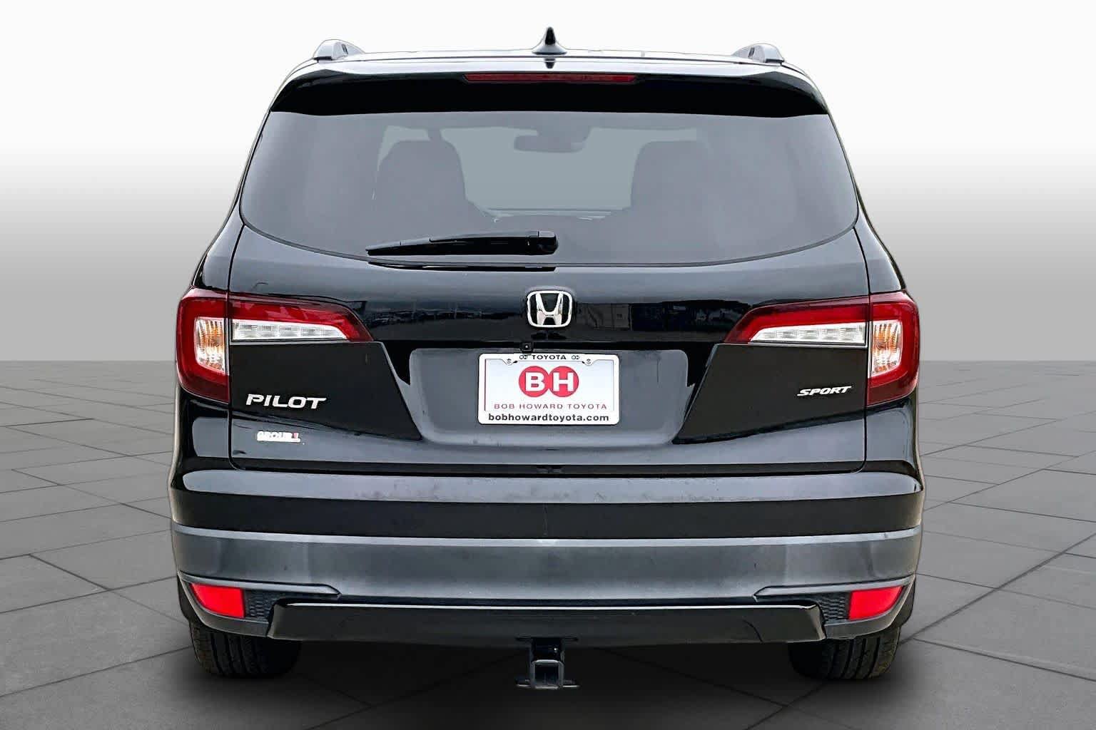 Used 2022 Honda Pilot Sport image 5