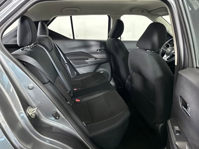 Used 2023 Nissan Kicks SV image 27