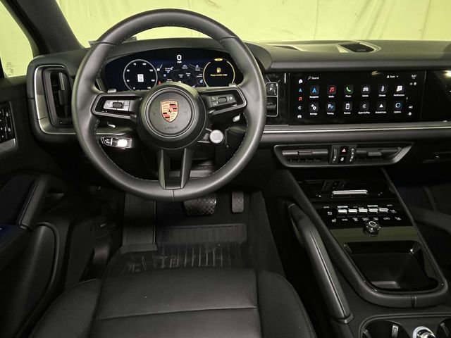 Certified 2025 Porsche Cayenne image 27