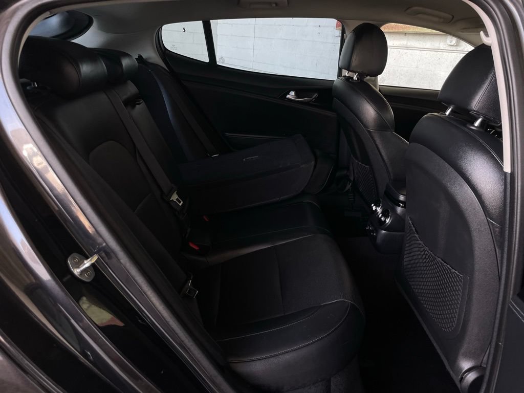 Used 2019 Kia Stinger RWD image 16