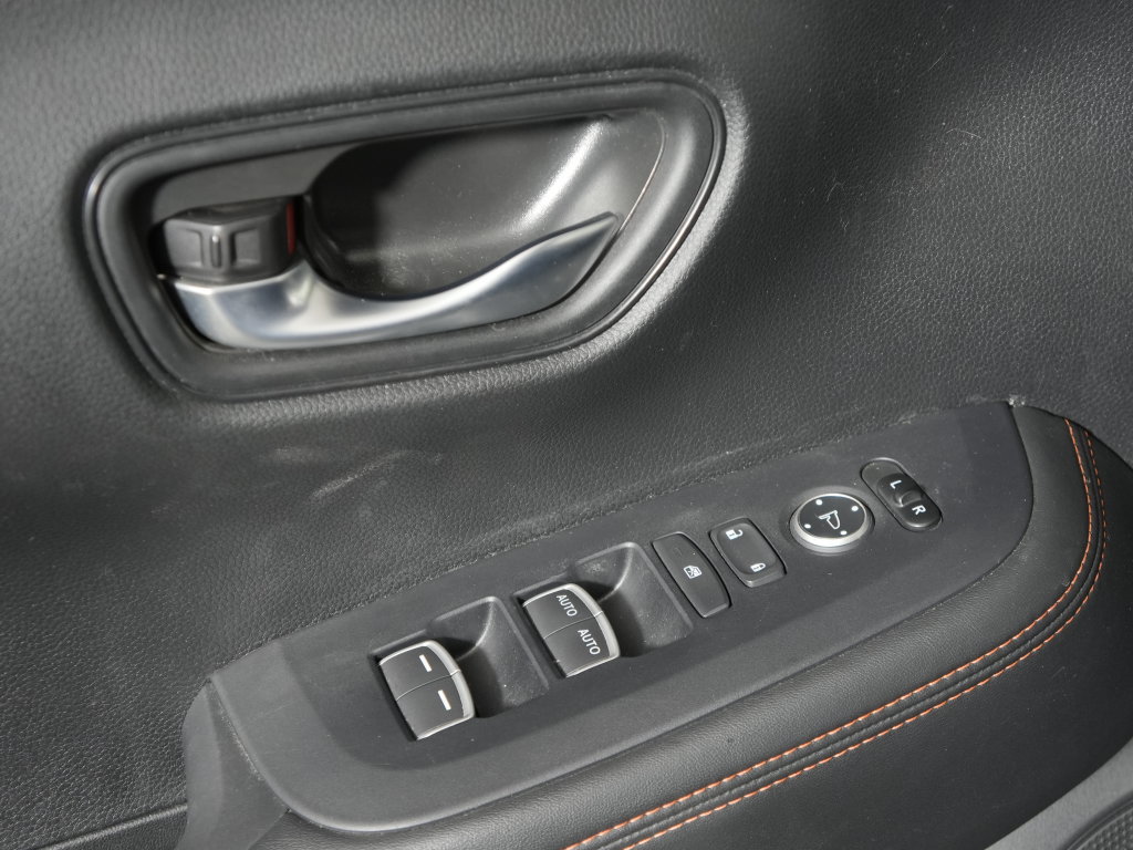 Used 2024 Honda HR-V Sport image 25