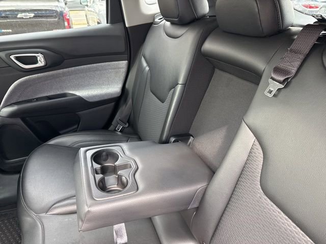 Used 2022 Jeep Compass Latitude w/ Convenience Group image 16