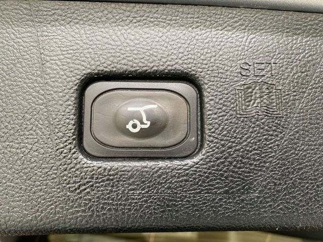 Used 2020 Ford Edge ST w/ Equipment Group 401A AWD/4WD image 8