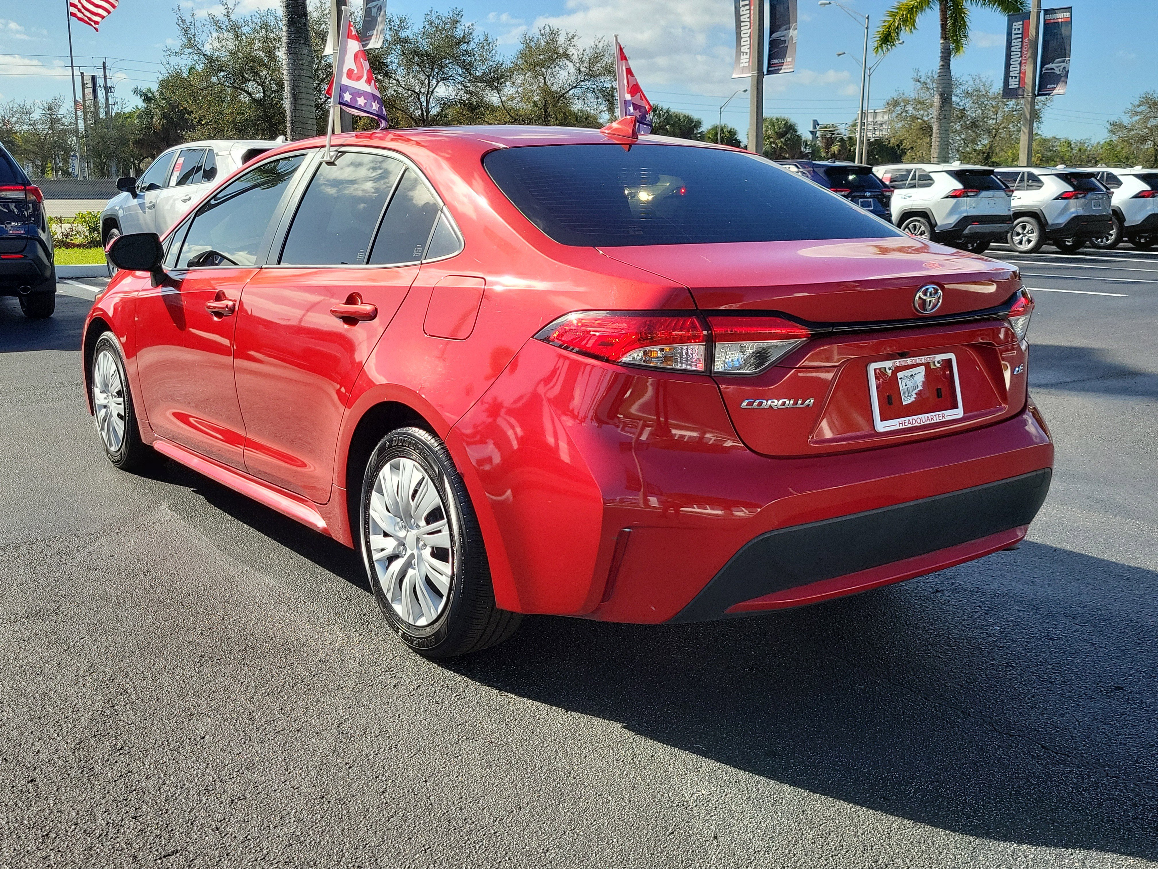 Used 2020 Toyota Corolla LE image 9