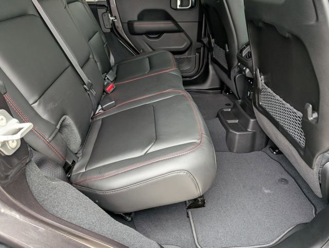 New 2026 Jeep Wrangler Unlimited Rubicon 392 image 28